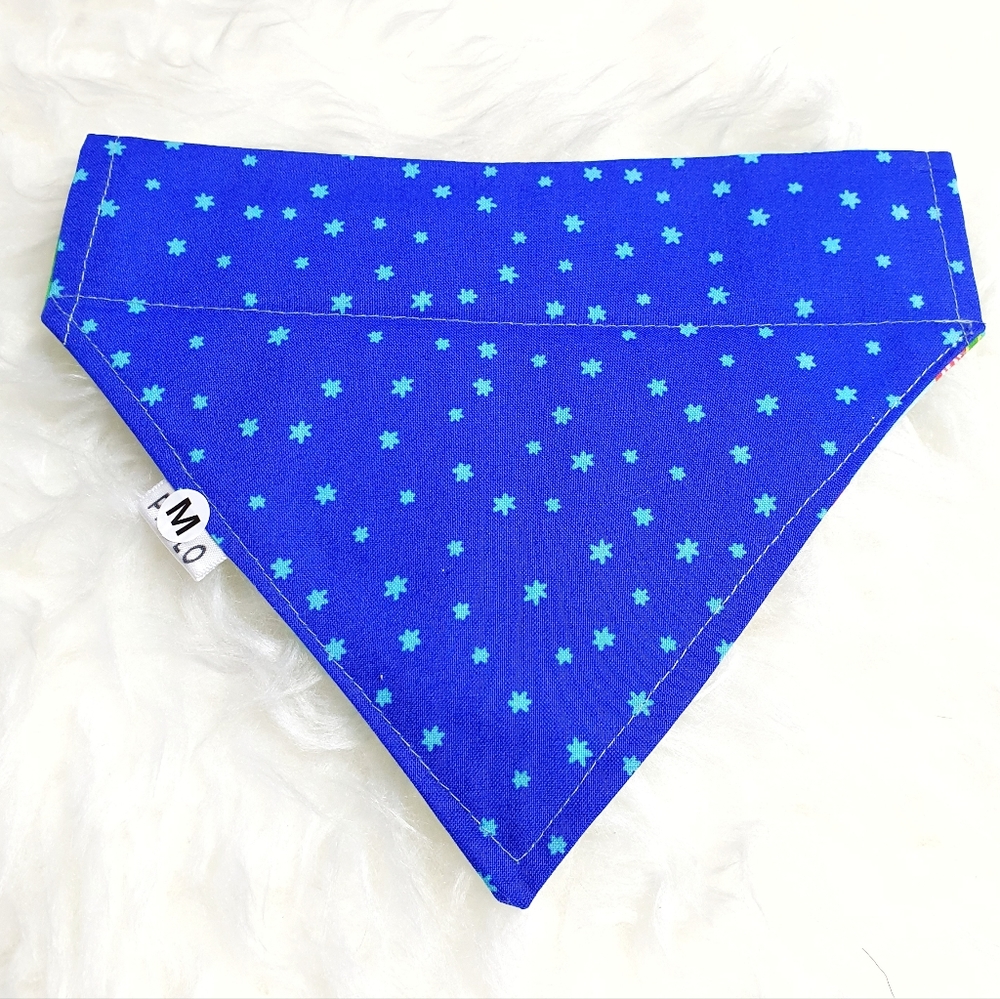 🐶 5 for $15 * Pablo Christmas Lamas/Stars Reversible Dog Bandana - Picture 3 of 5